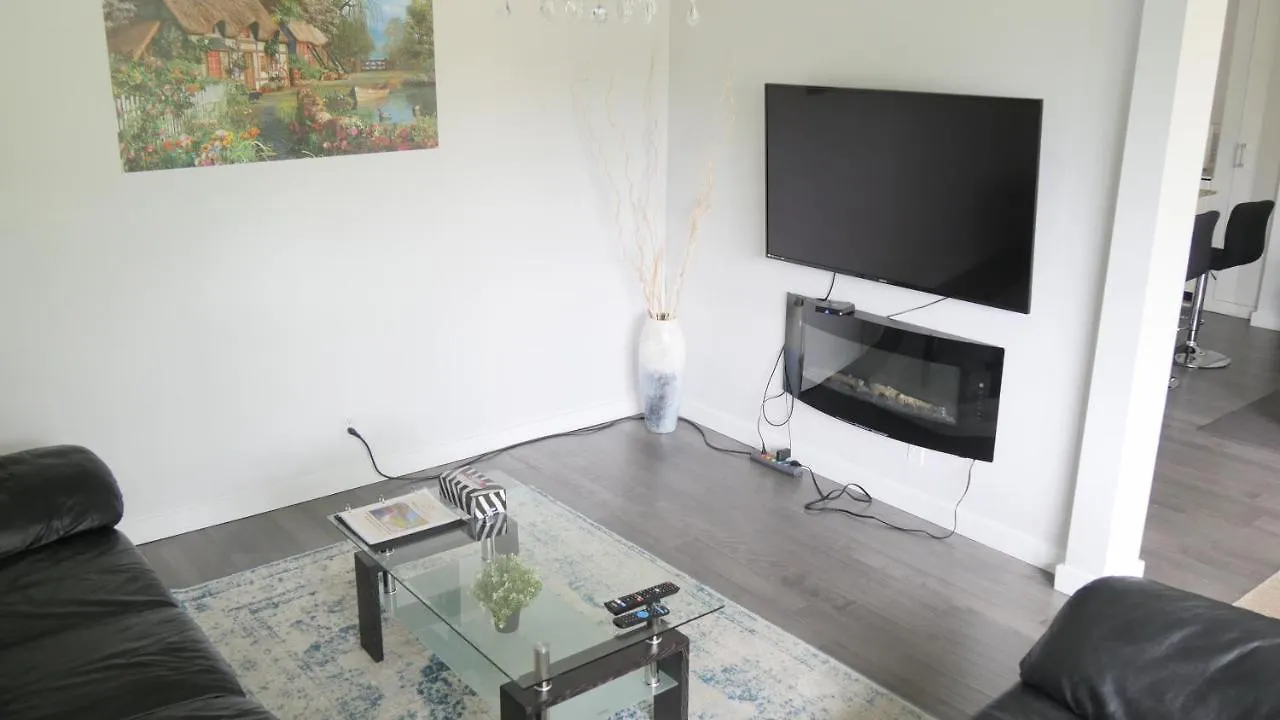Apartment Richview Gardens Suite Toronto