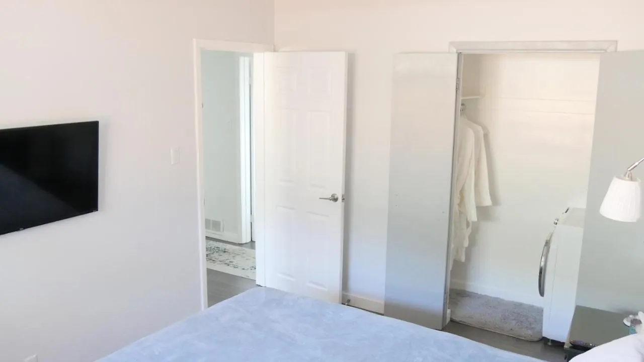 Richview Gardens Suite Toronto 0*,
